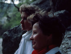 Renee-and-Martine-1985-1-42-250x188